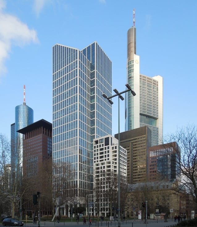 Main Tower, Taunusturm und Commerzbank Tower in Frankfurt, 2018.